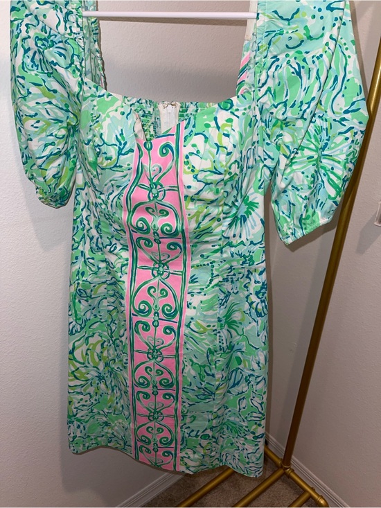 Lilly Pulitzer Dresses & Skirts - Lilly Pulitzer Mint Green & Pink Puff-Sleeve Shift Dress